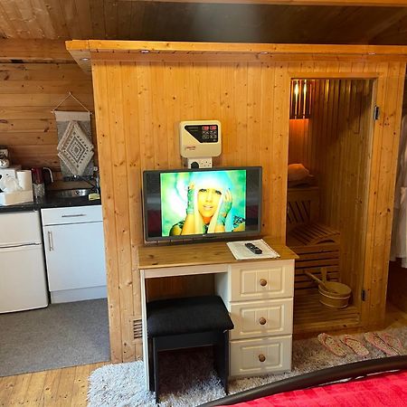 Chalet Free Sauna & Spa Superking Bed Killaloo Dış mekan fotoğraf